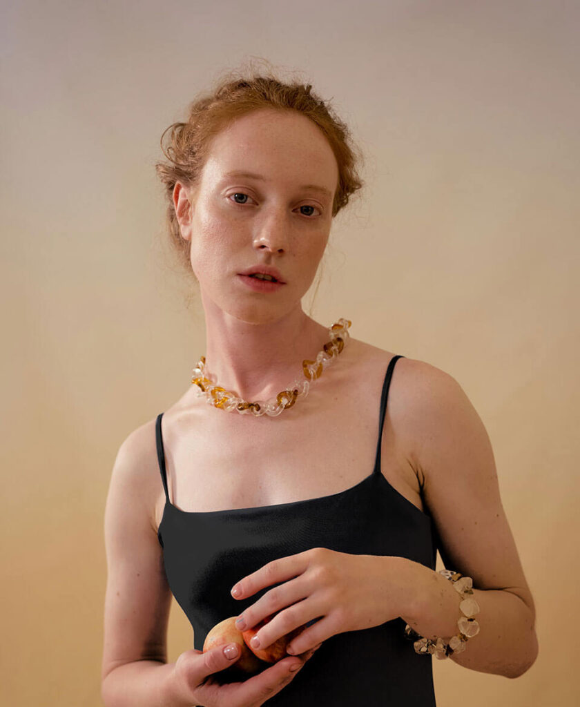 sleeveless tops for women